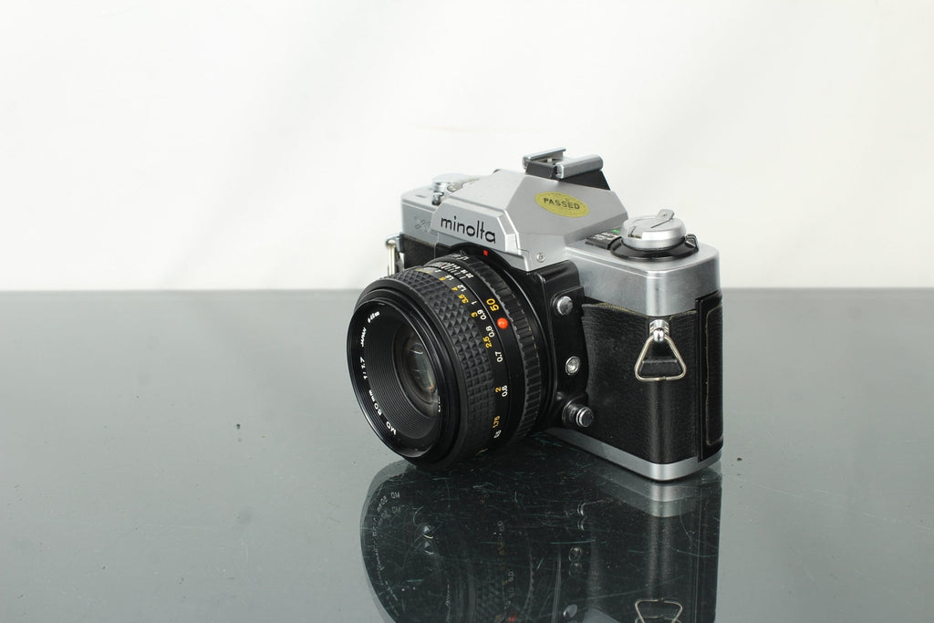 Minolta XG9 + 50mm 1.7 Minolta MD lens - Dutch|Thrift