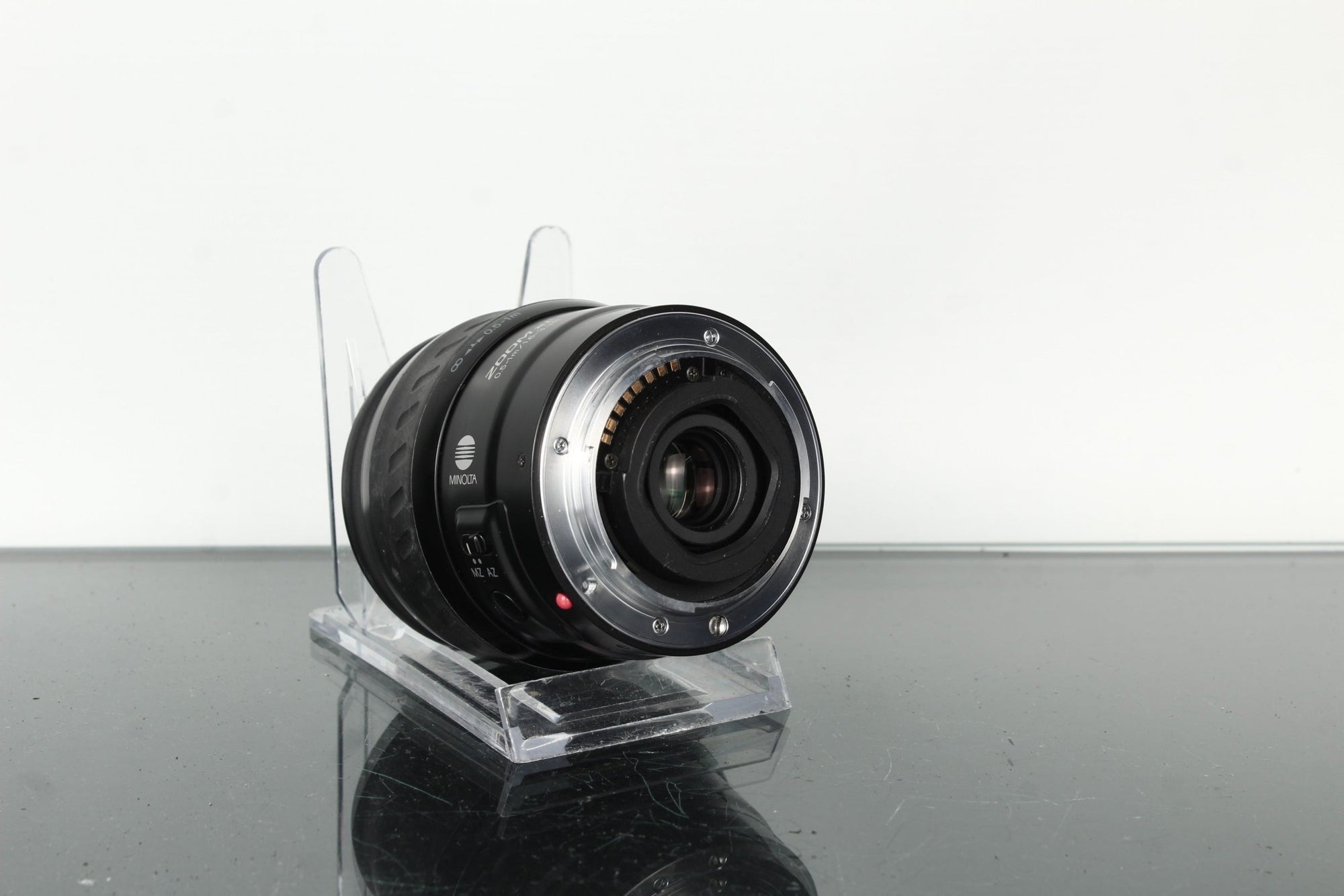 Minolta Zoom XI AF 28 - 105mm - Dutch|Thrift