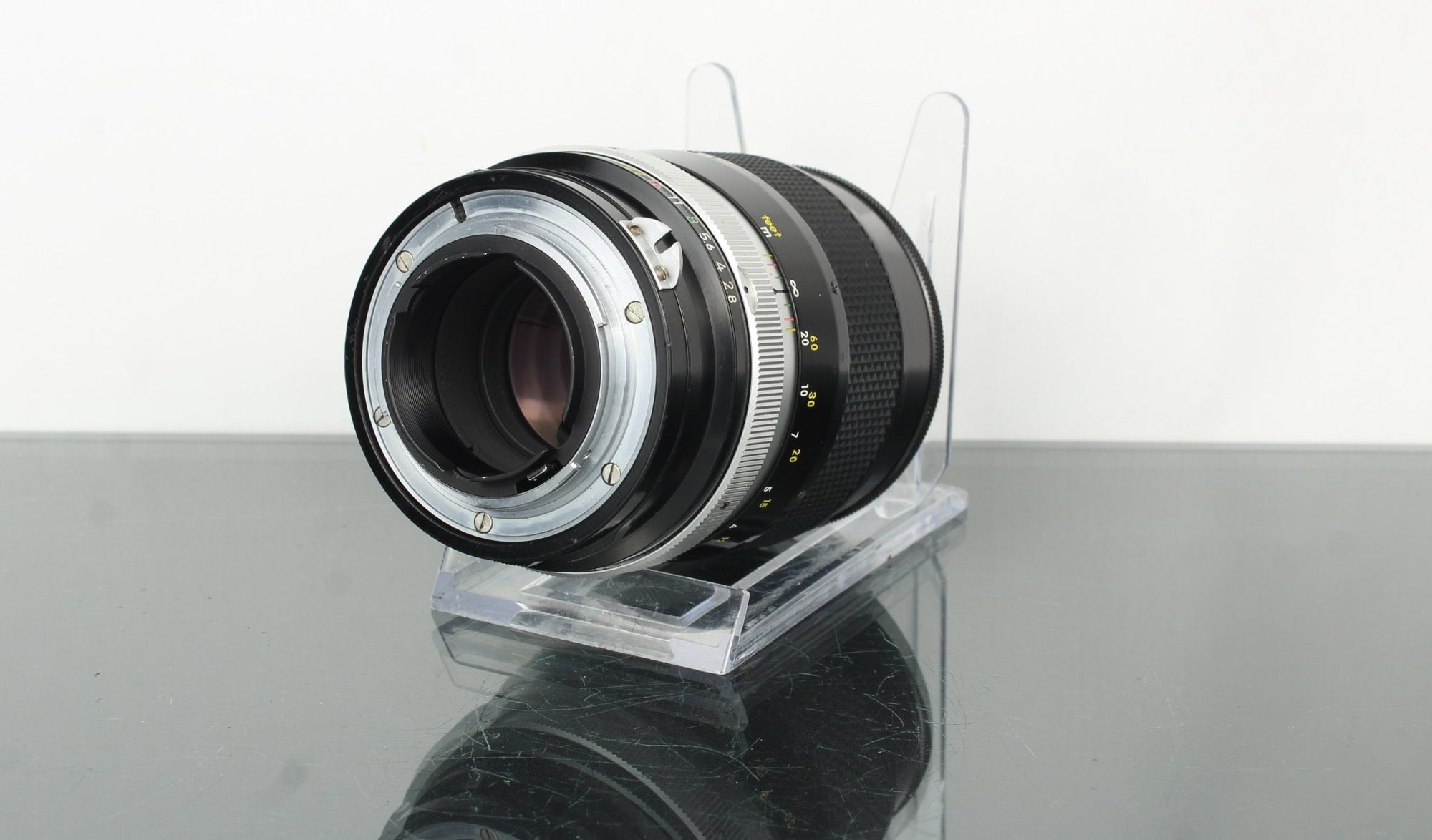 Nikkor Q 1:2.8 f=135mm Nikon F Mount - Dutch|Thrift