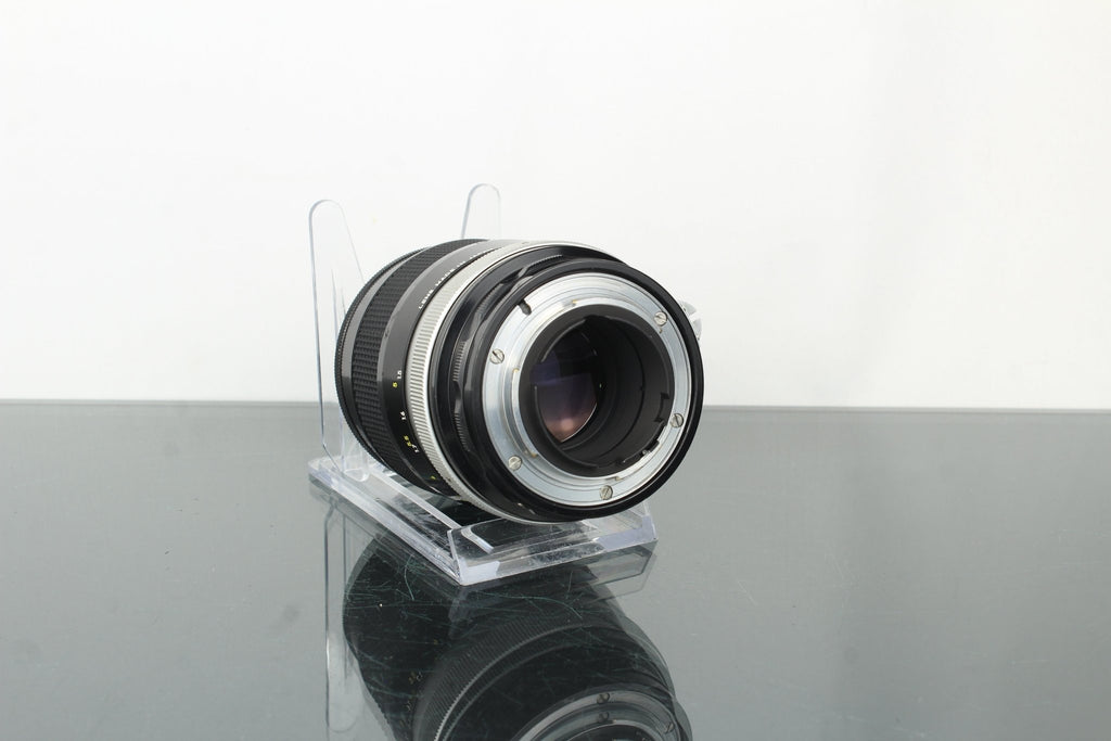 Nikkor - Q Auto 135mm 1:2.8 F - Mount lens - Dutch|Thrift