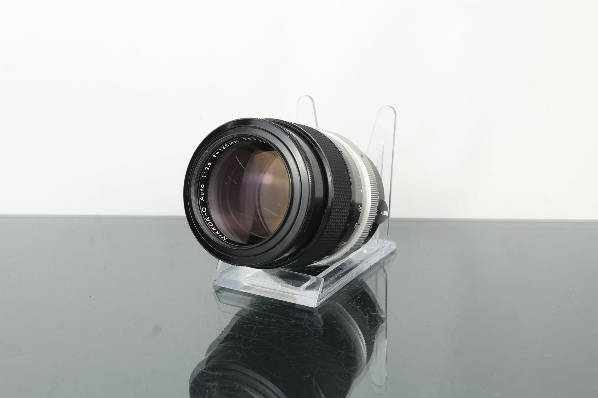 Nikkor - Q Auto 135mm 1:2.8 F - Mount lens - Dutch|Thrift