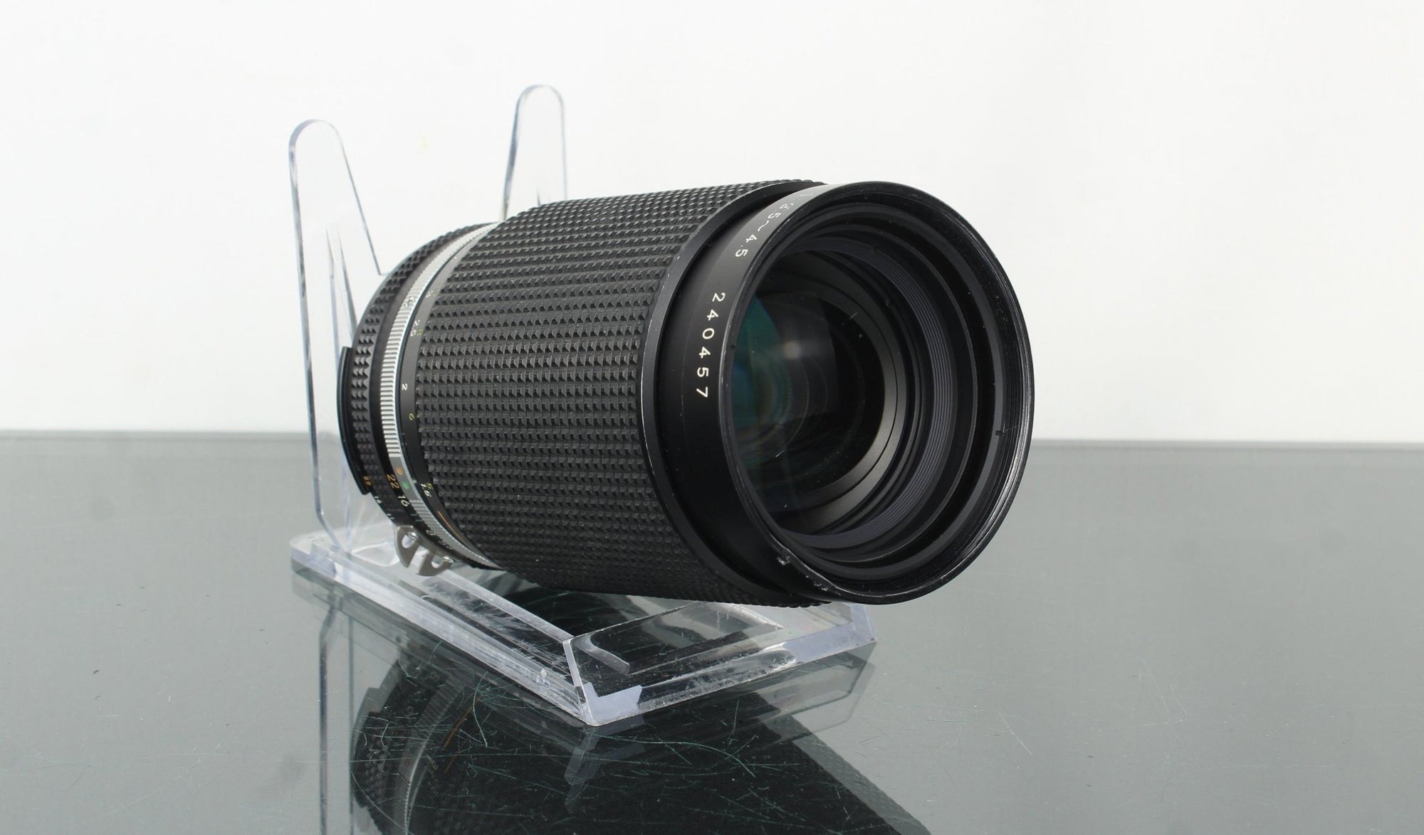 Nikkor Zoom 35 - 135mm 1:3.5 - 4.5 Nikon AI Mount - Dutch|Thrift