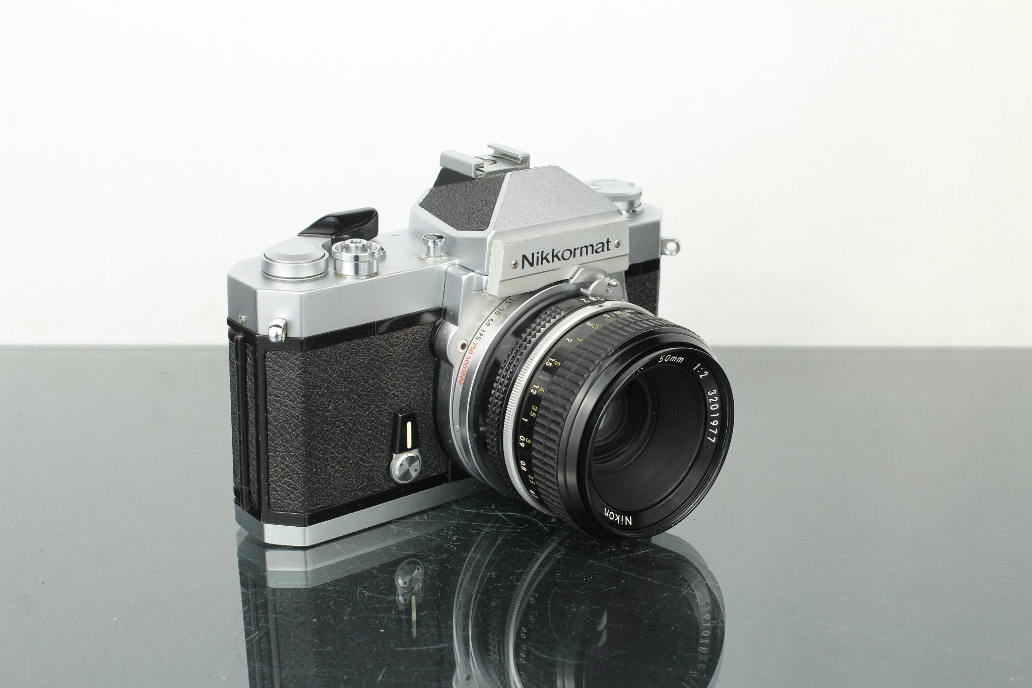 Nikkormat FT-2 + 50mm 1:2 Nikkor lens – Dutch|Thrift