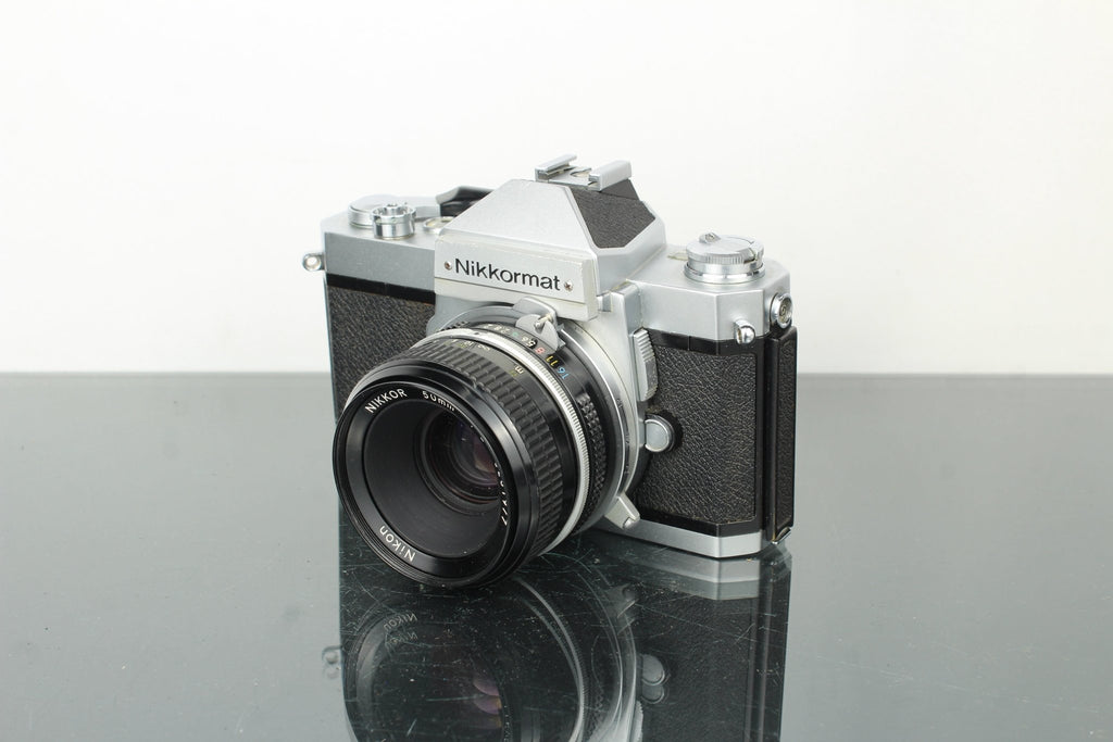 Nikkormat FT - 2 + 50mm 1:2 Nikkor lens - Dutch|Thrift