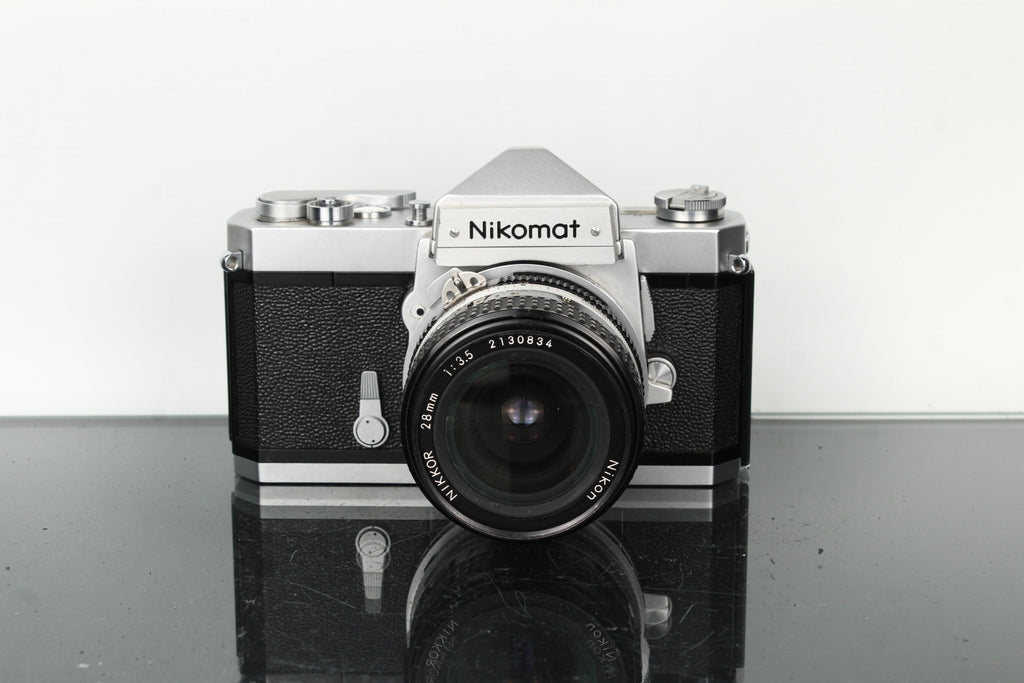 Nikkormat FT 3833076 + Nikon 28mm 1:3.5 - Dutch|Thrift