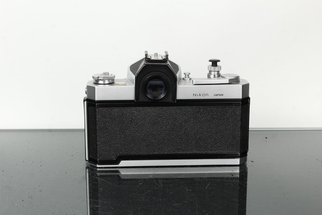Nikkormat FT 4093080 + Nikkor 50mm f/2 - Dutch|Thrift