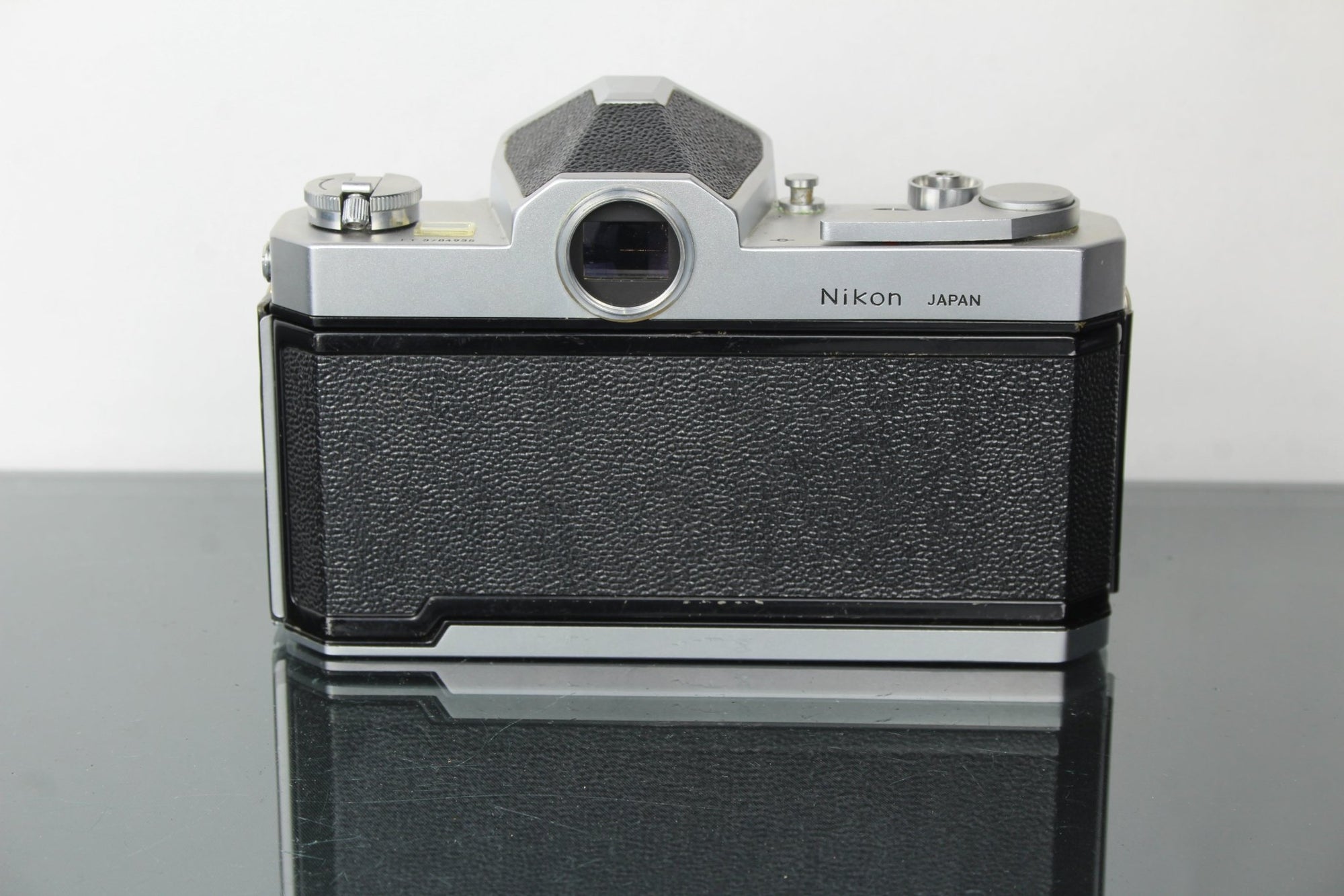 Nikkormat FT + 50mm 1.4 Nikkor S lens - Dutch|Thrift