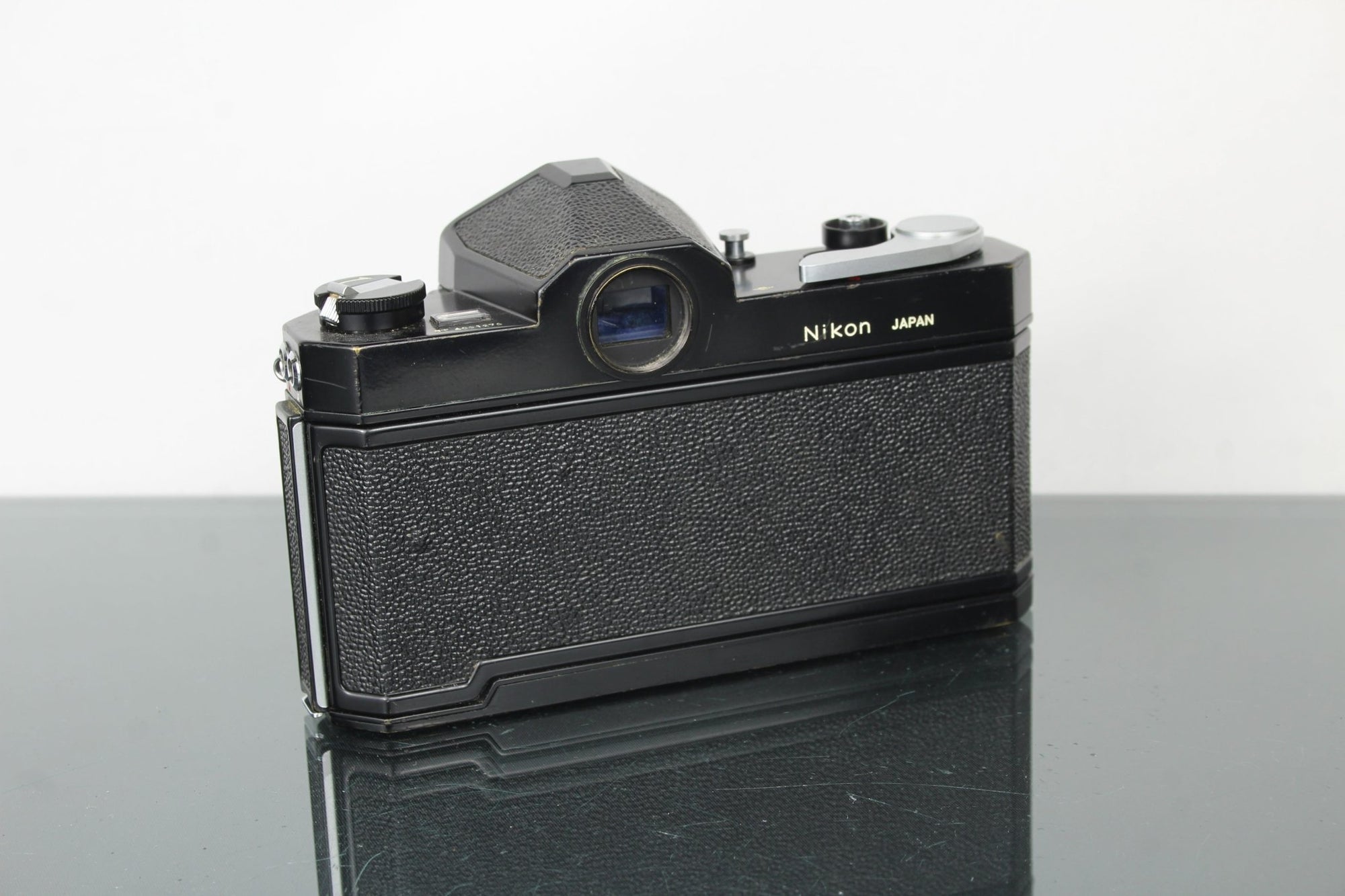 Nikkormat FT + Nikkor HC Auto 50mm f2 lens - Dutch|Thrift