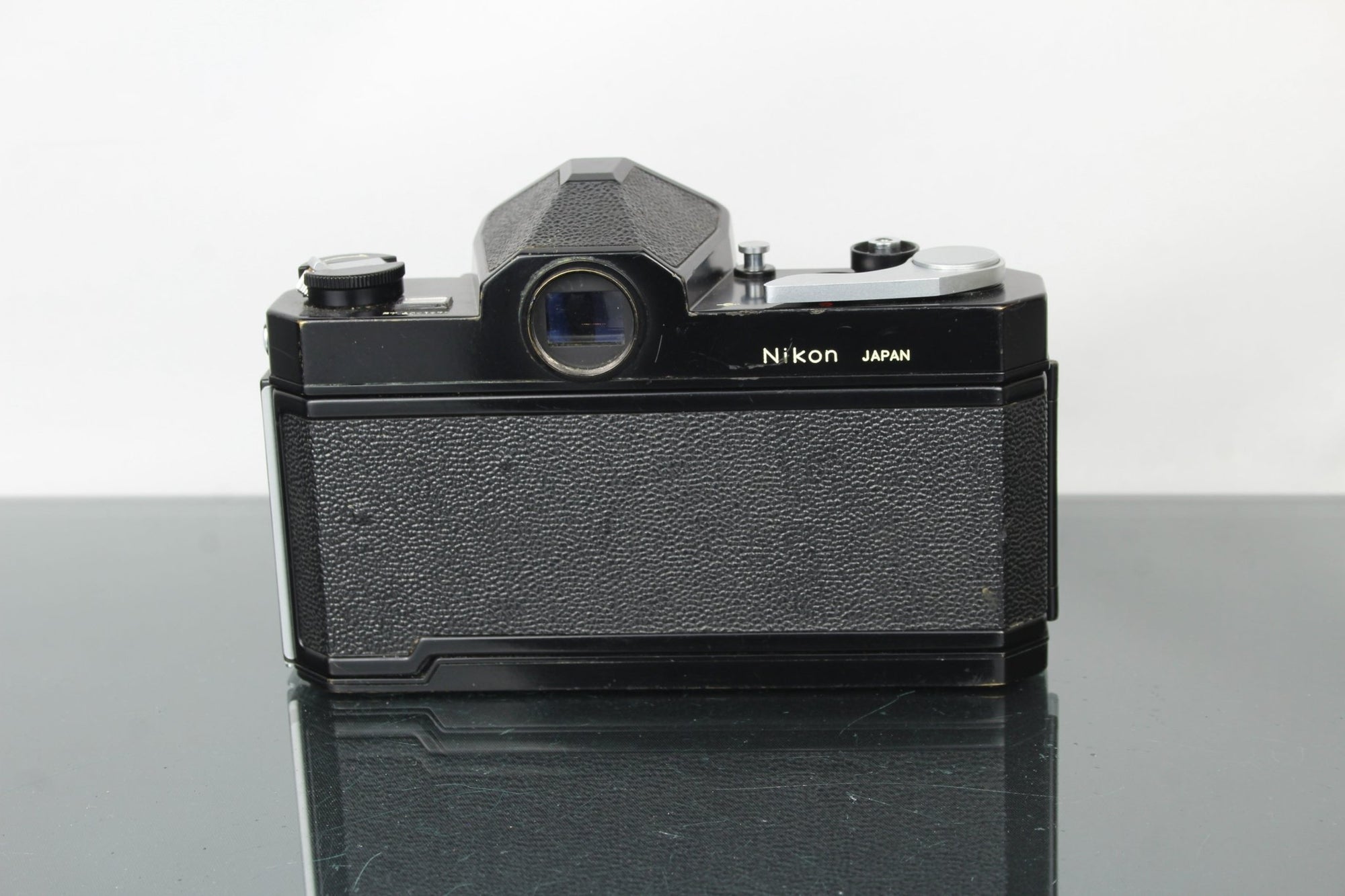 Nikkormat FT + Nikkor HC Auto 50mm f2 lens - Dutch|Thrift