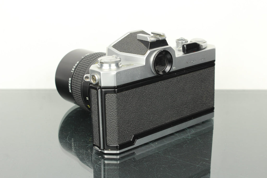 Nikkormat FT2 + 135mm 1:2.8 Nikkor lens - Dutch|Thrift