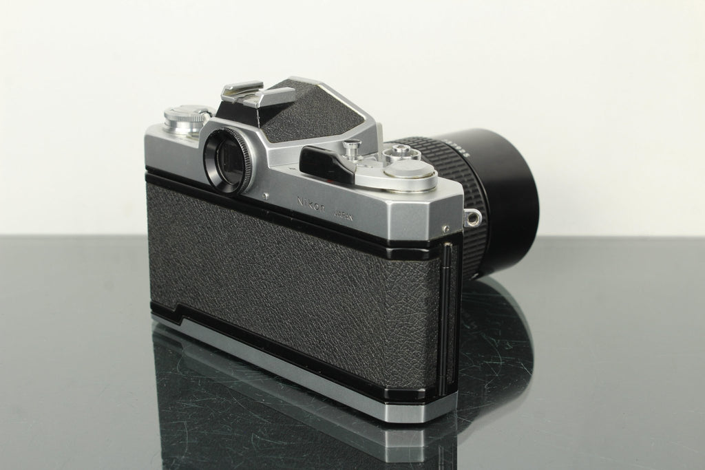 Nikkormat FT2 + 135mm 1:2.8 Nikkor lens - Dutch|Thrift