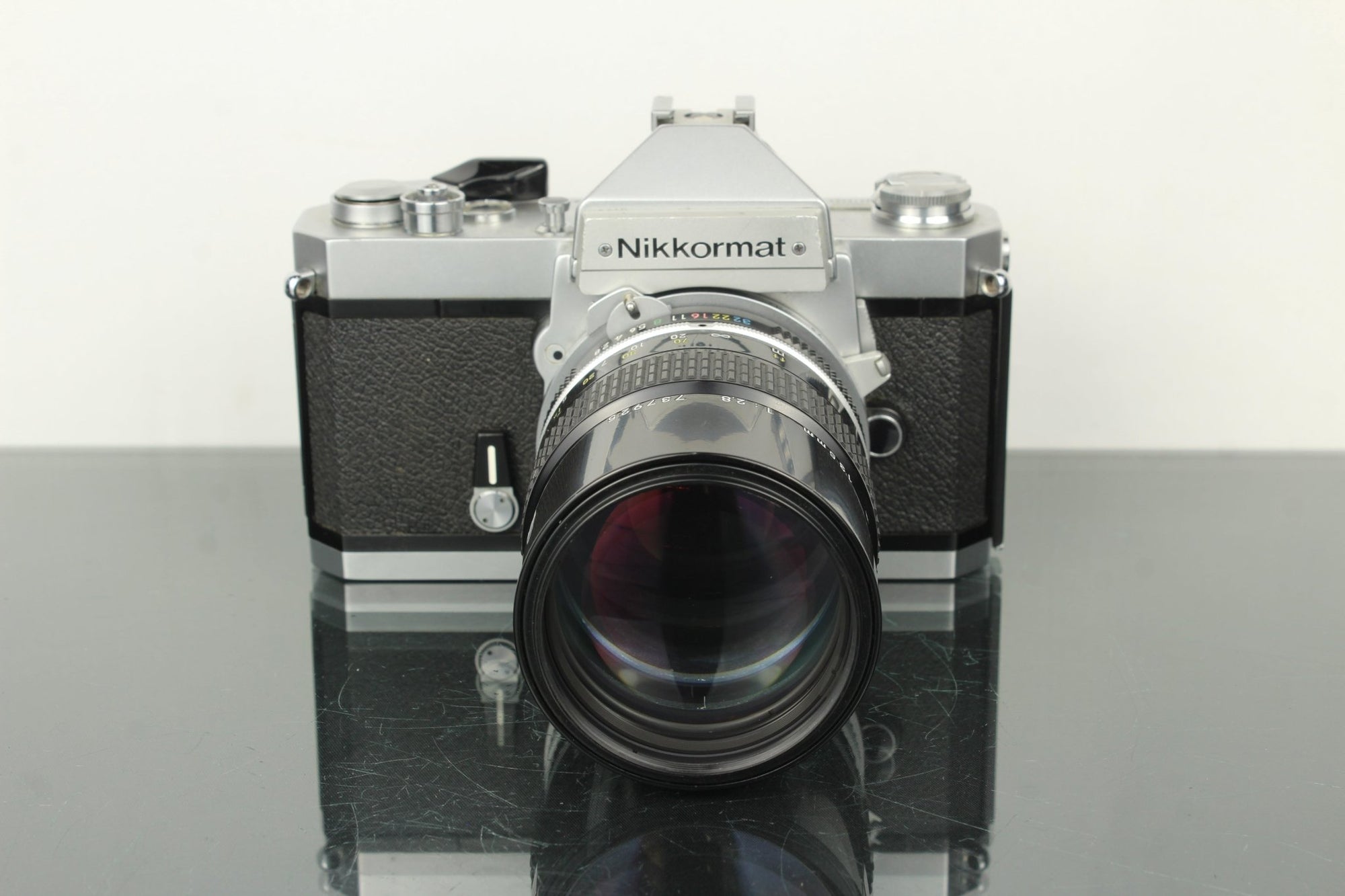 Nikkormat FT2 + 135mm 1:2.8 Nikkor lens - Dutch|Thrift
