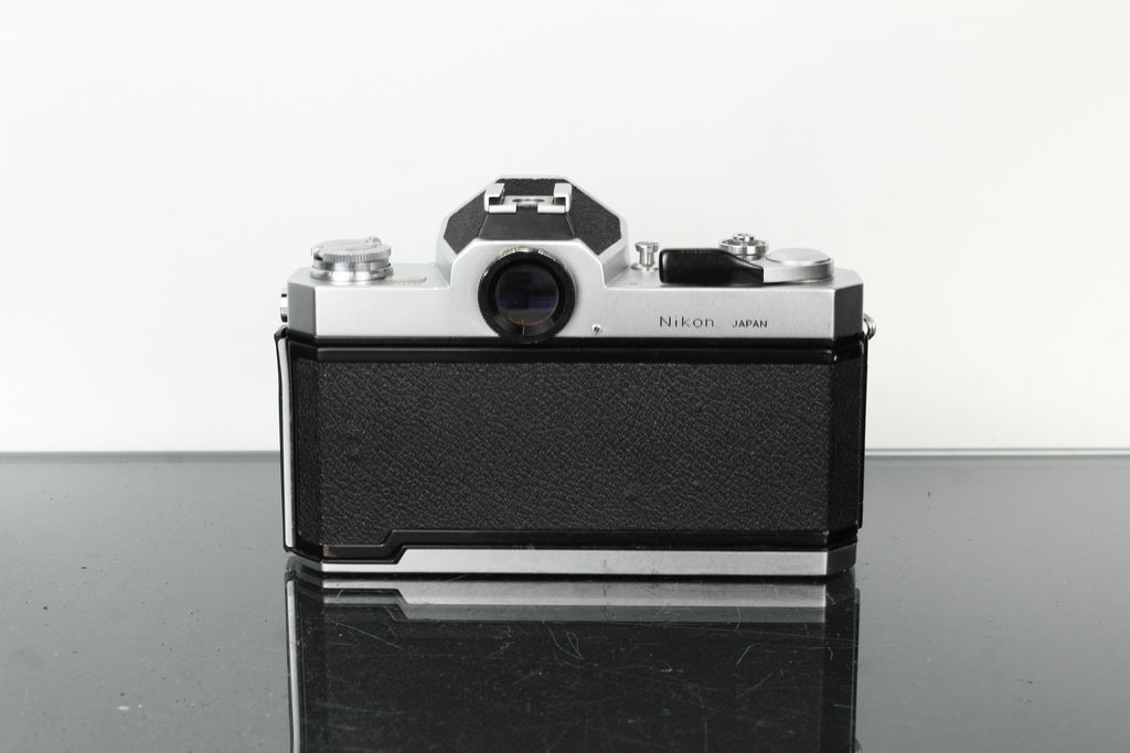 Nikkormat FT2 5044537 + Nikon H.C 1:2 F=50mm - Dutch|Thrift
