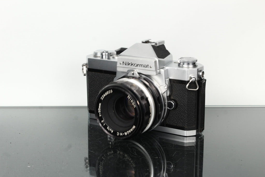Nikkormat FT2 5044537 + Nikon H.C 1:2 F=50mm - Dutch|Thrift