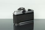 Nikkormat FT2 NIKKOR - H Auto 50mm f/2 - Dutch|Thrift