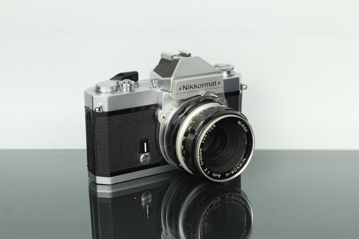 Nikkormat FT2 NIKKOR - H Auto 50mm f/2 - Dutch|Thrift