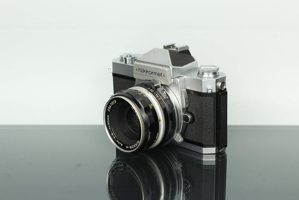 Nikkormat FT2 NIKKOR - H Auto 50mm f/2 - Dutch|Thrift