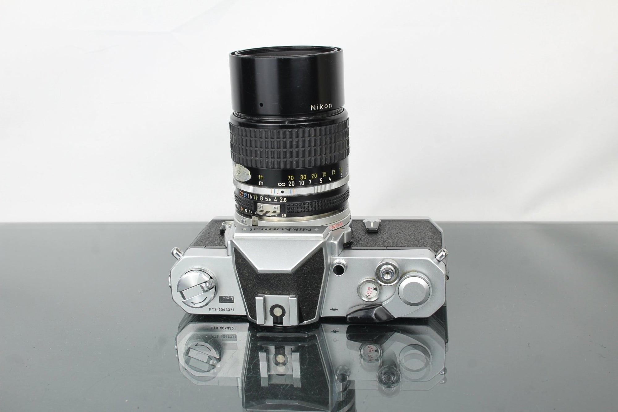 Nikkormat FT3 + Nikkor AI 135mm 2.8 lens - Dutch|Thrift