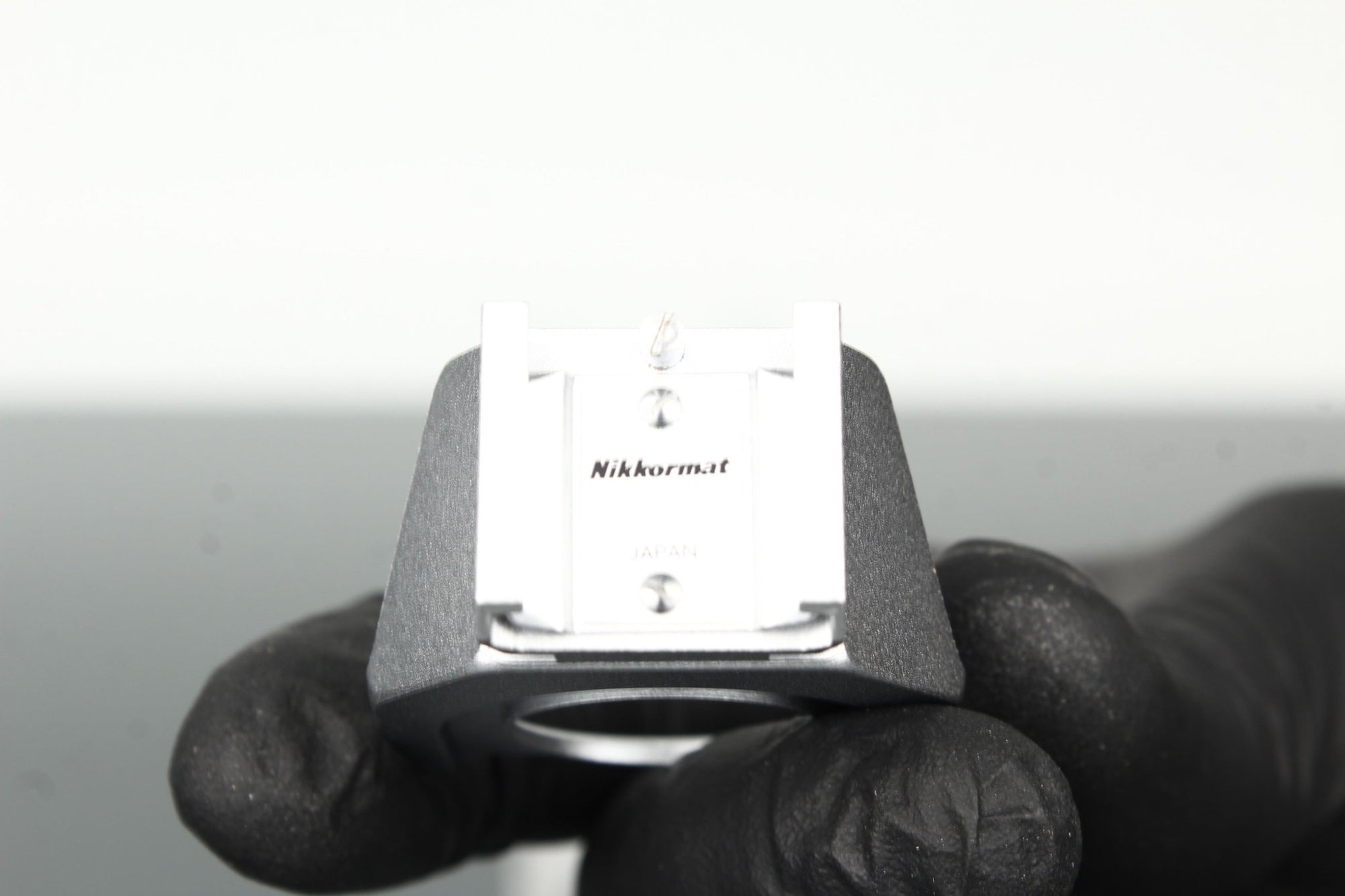 Nikon Accessory Shoe Model 2 for Nikkormat - Dutch|Thrift