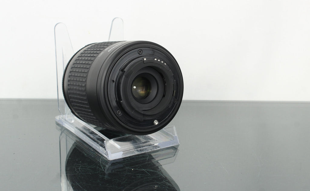 Nikon AF 28 - 100mm 1:3.5 - 5.6 Nikon AF Mount - Dutch|Thrift