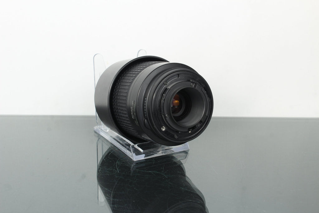 Nikon AF 70 - 300mm 1:4 - 5.6G Nikon AF Mount - Dutch|Thrift