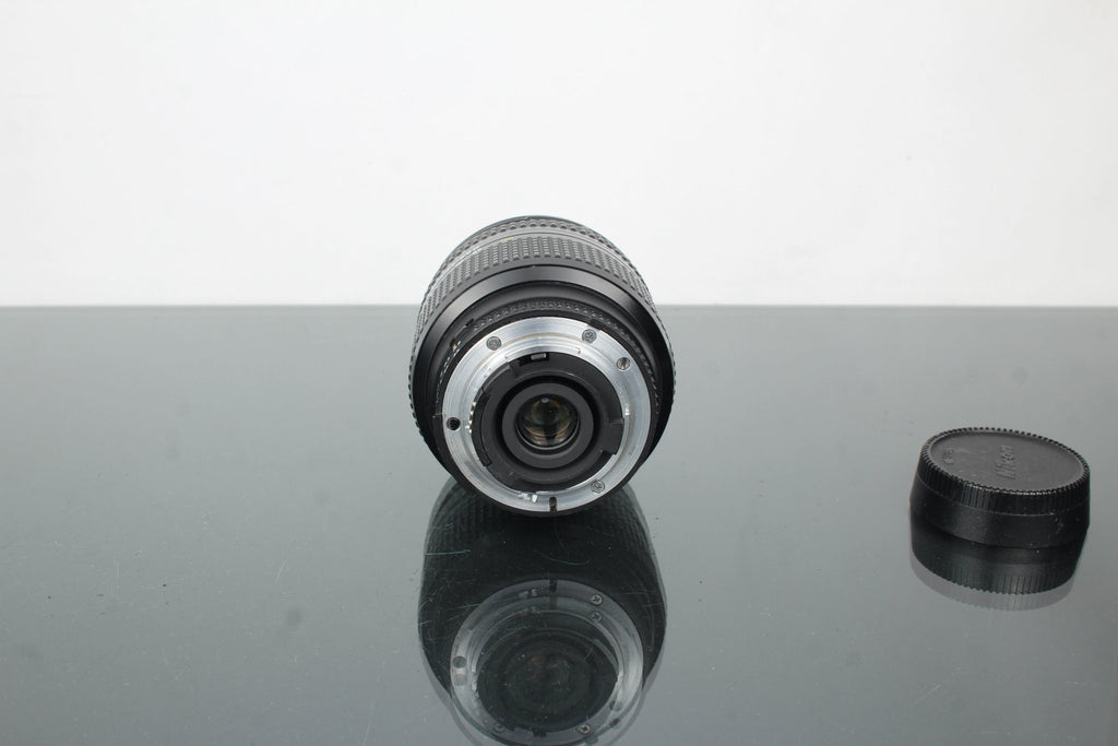 Nikon AF Nikkor 24 - 120mm 1:3.5 - 5.6 D (Nikon F mount) - Dutch|Thrift