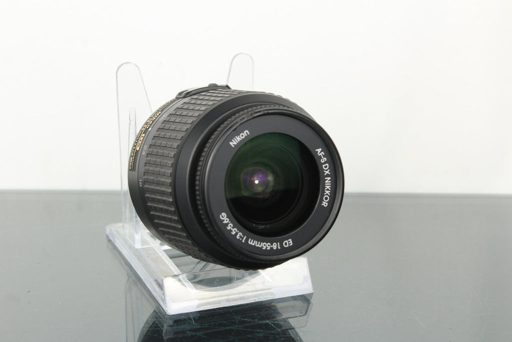 Nikon AF - S 18 - 55mm 1:3.5 - 5.6 DX lens (F - mount) - Dutch|Thrift
