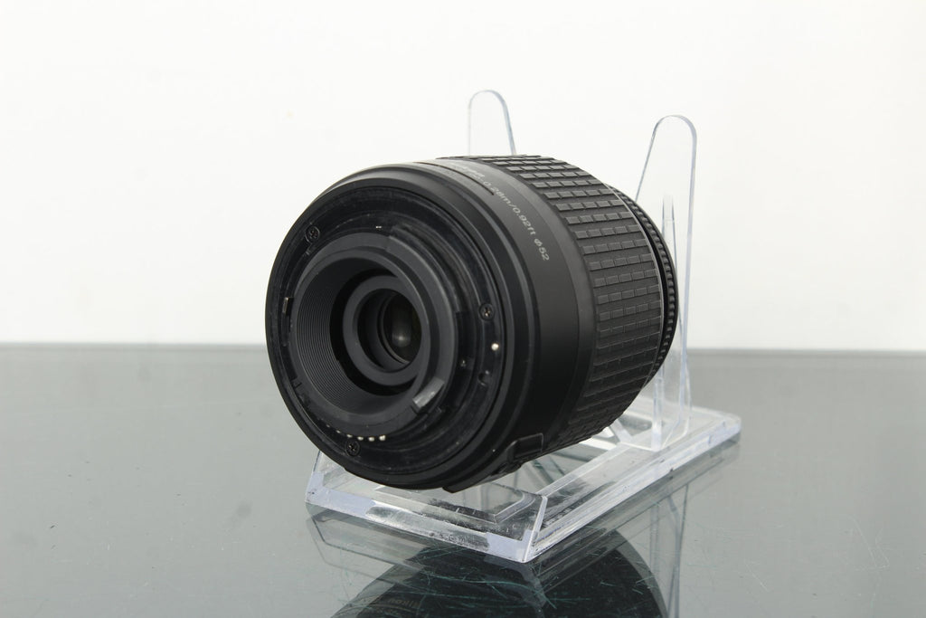 Nikon AF - S 18 - 55mm 1:3.5 - 5.6 DX lens (F - mount) - Dutch|Thrift