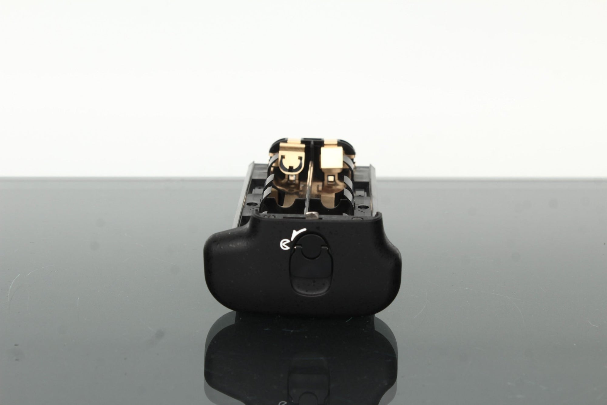 Nikon Battery Holder - Dutch|Thrift