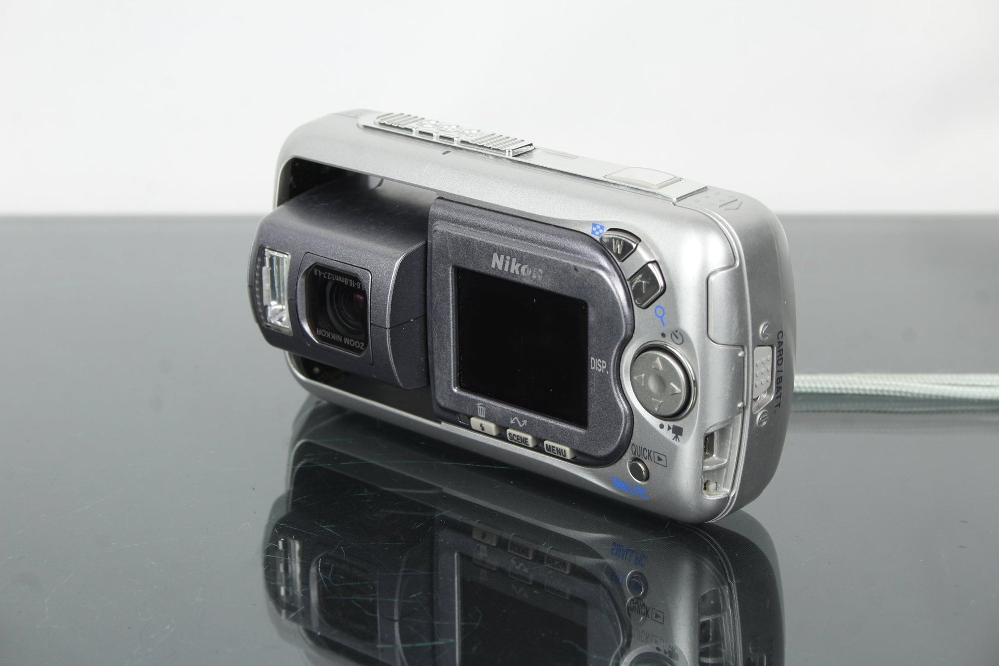 Nikon Coolpix 3500 - Dutch|Thrift