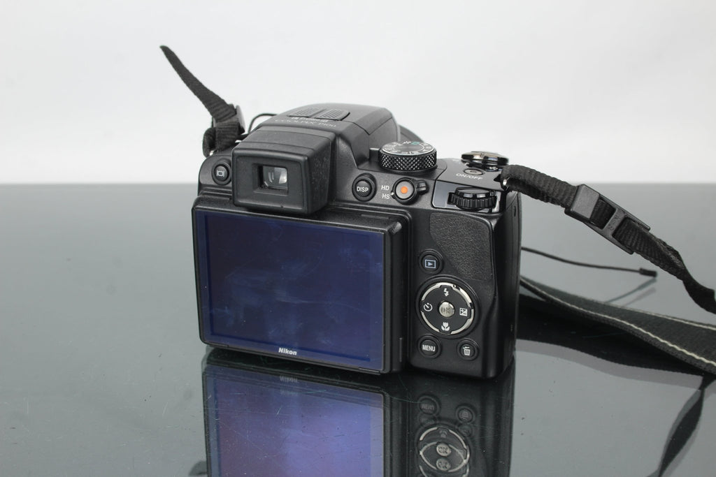 Nikon Coolpix P100 - Dutch|Thrift
