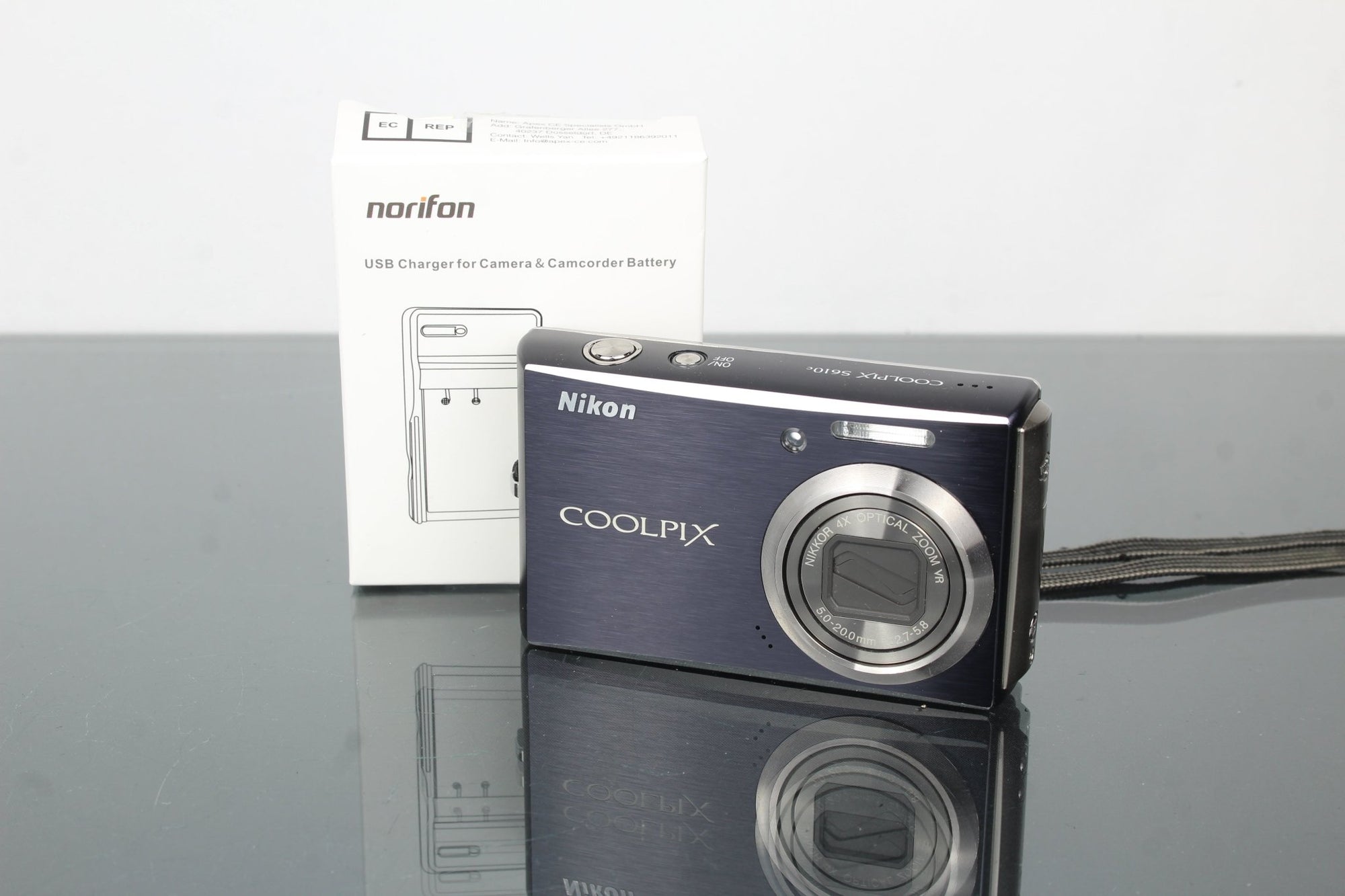 Nikon Coolpix S610 - Dutch|Thrift
