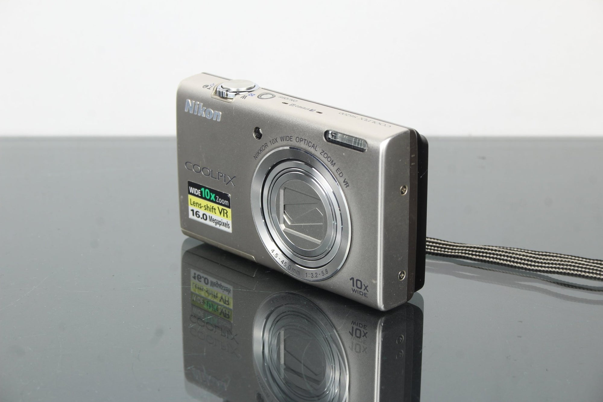 Nikon Coolpix S6200 - Dutch|Thrift