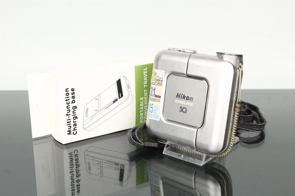 Nikon Coolpix SQ 2100/3100 - Dutch|Thrift