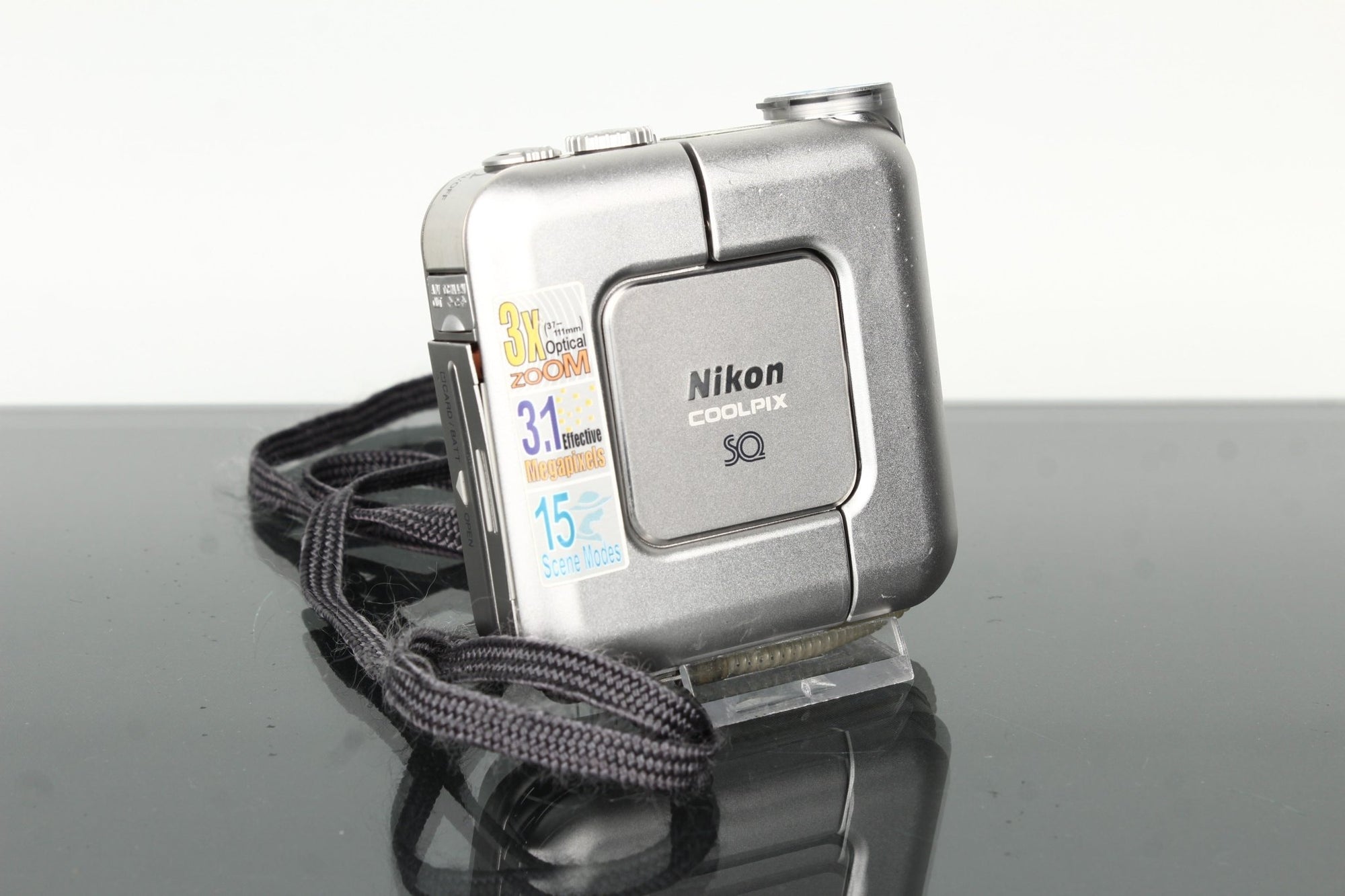 Nikon Coolpix SQ 2100/3100 - Dutch|Thrift