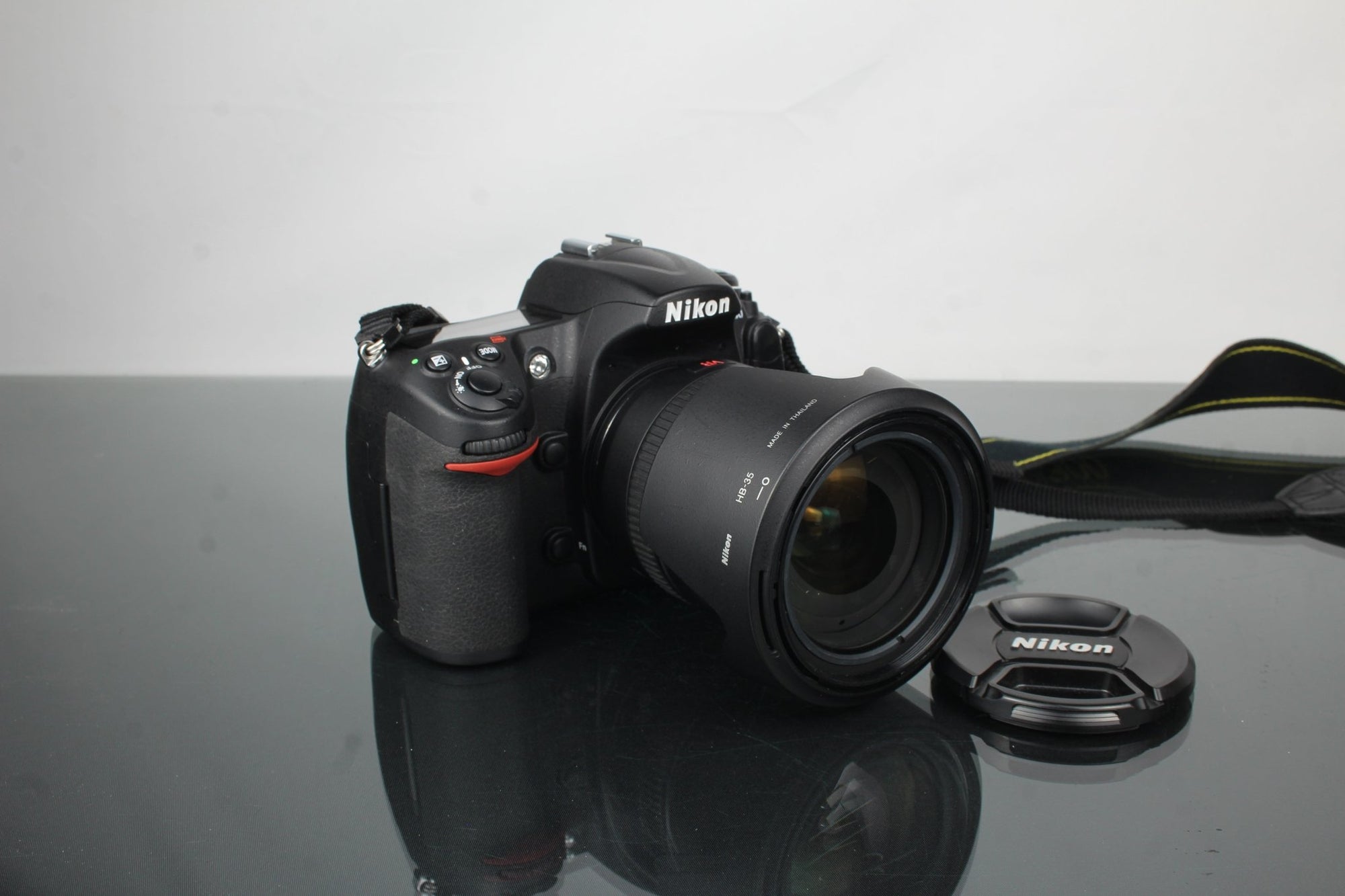 Nikon D300 + 18 - 200mm 1:3.5 - 5.6 G ED DX VR lens - Dutch|Thrift