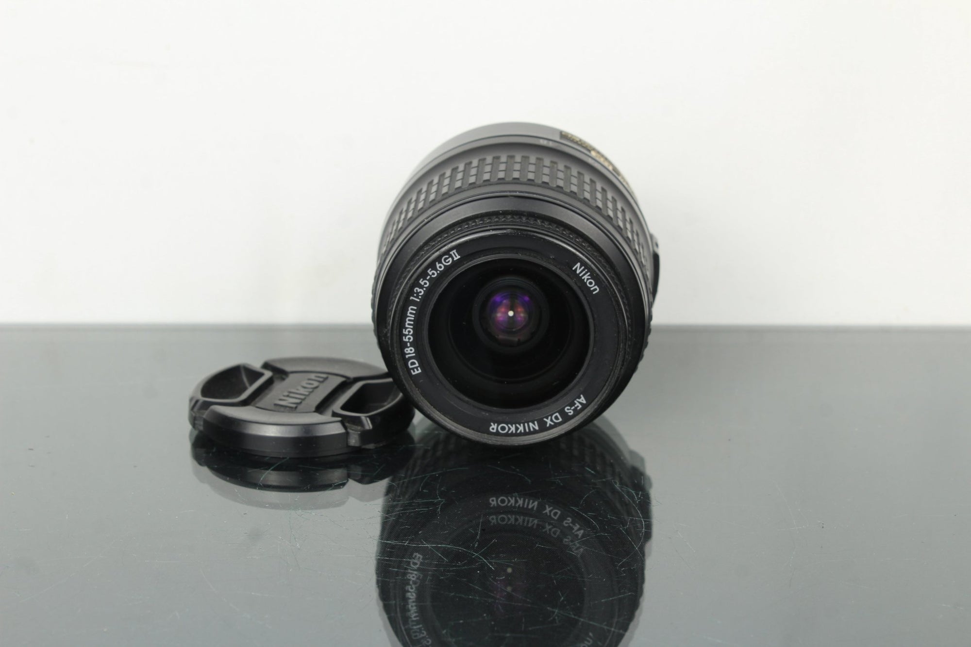 Nikon D40 X + AF - S DX Zoom - Nikkor 18 - 55mm F/3.5 - 5.6G ED II - Dutch|Thrift