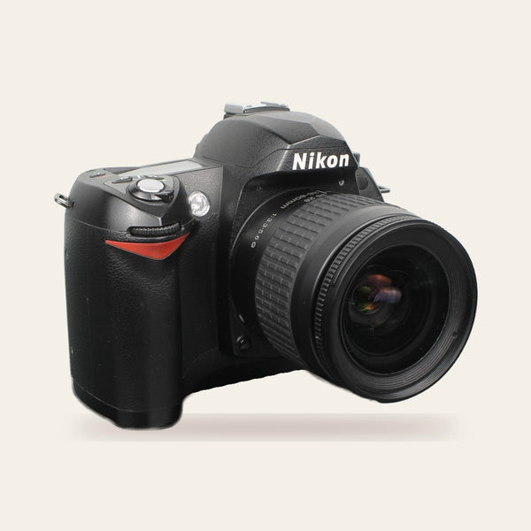 Nikon D70 + AF Nikkor 28-80mm f/3.3-5.6G