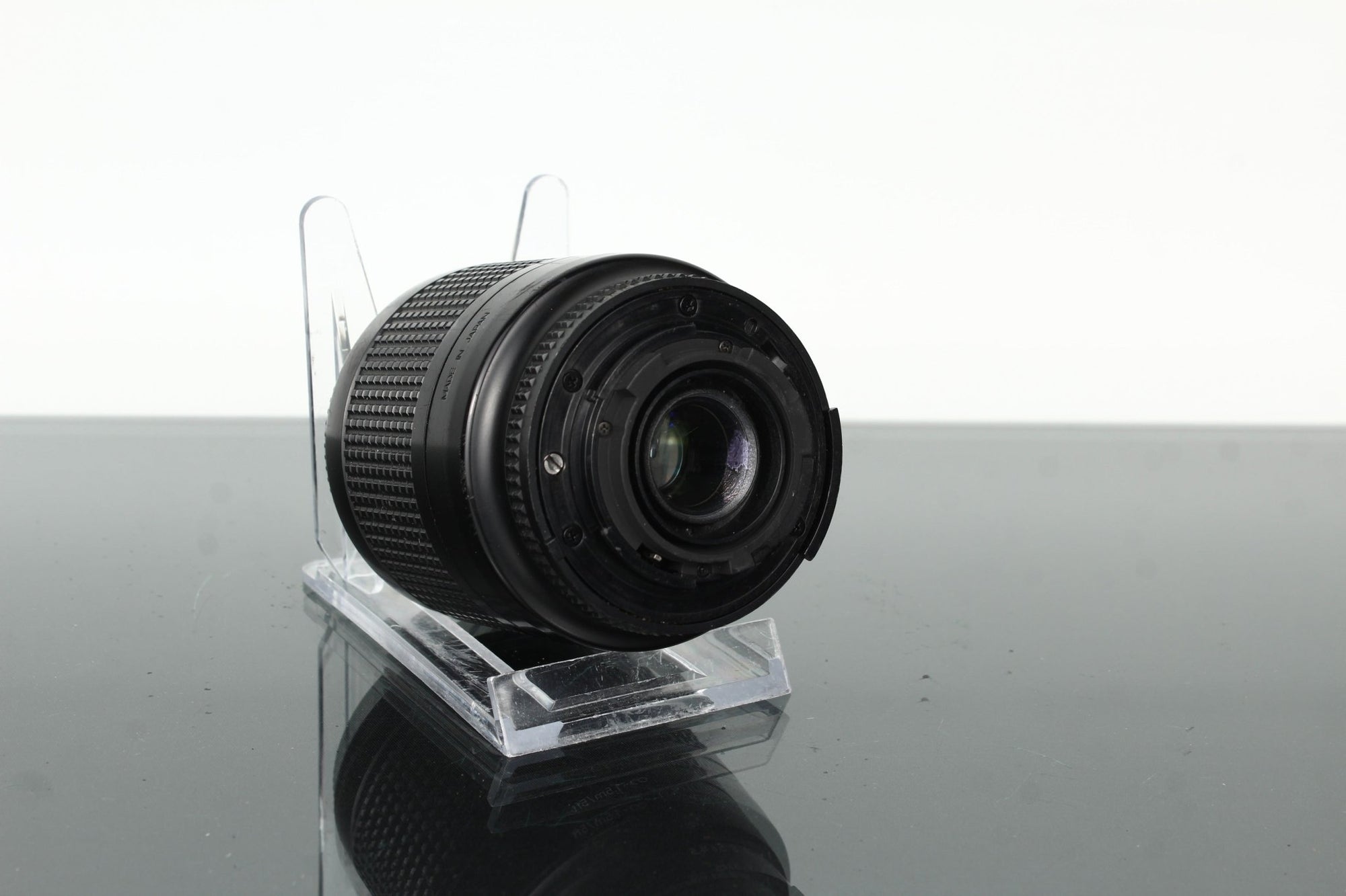 Nikon D80 + Nikon AF Nikkor 80 - 200mm f/4.5 - 5.6 - Dutch|Thrift