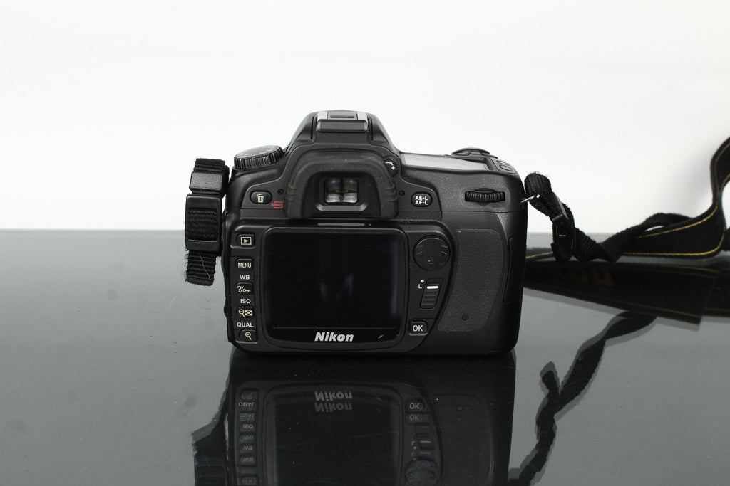 Nikon D80 + Nikon AF Nikkor 80 - 200mm f/4.5 - 5.6 - Dutch|Thrift