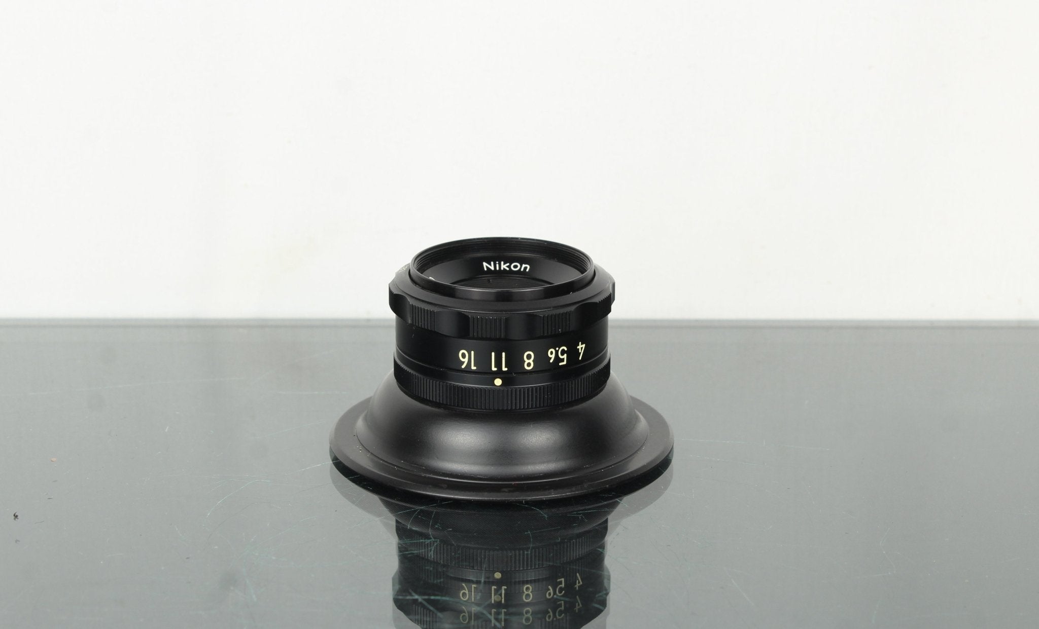 Nikon EL-Nikkor 1:4 F=50mm Enlarging lens – Dutch|Thrift Nikon EL-Nikkor 1:4 F=50mm Enlarging lens – Dutch|Thrift