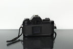 Nikon EM + Nikon E 28mm 1:2.8 - Dutch|Thrift