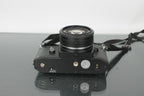Nikon EM + Nikon E 50mm 1:1.8 - Dutch|Thrift