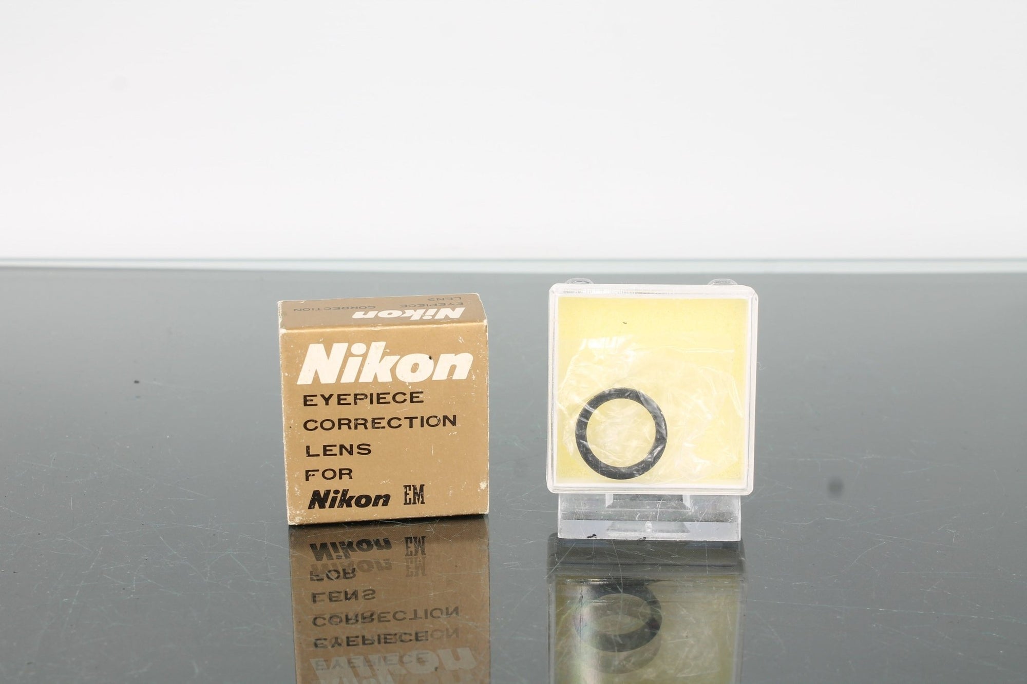Nikon Eyepiece Correction Lens - Dutch|Thrift