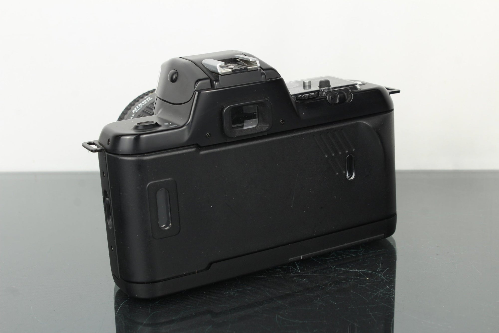 Nikon F - 401s - Dutch|Thrift