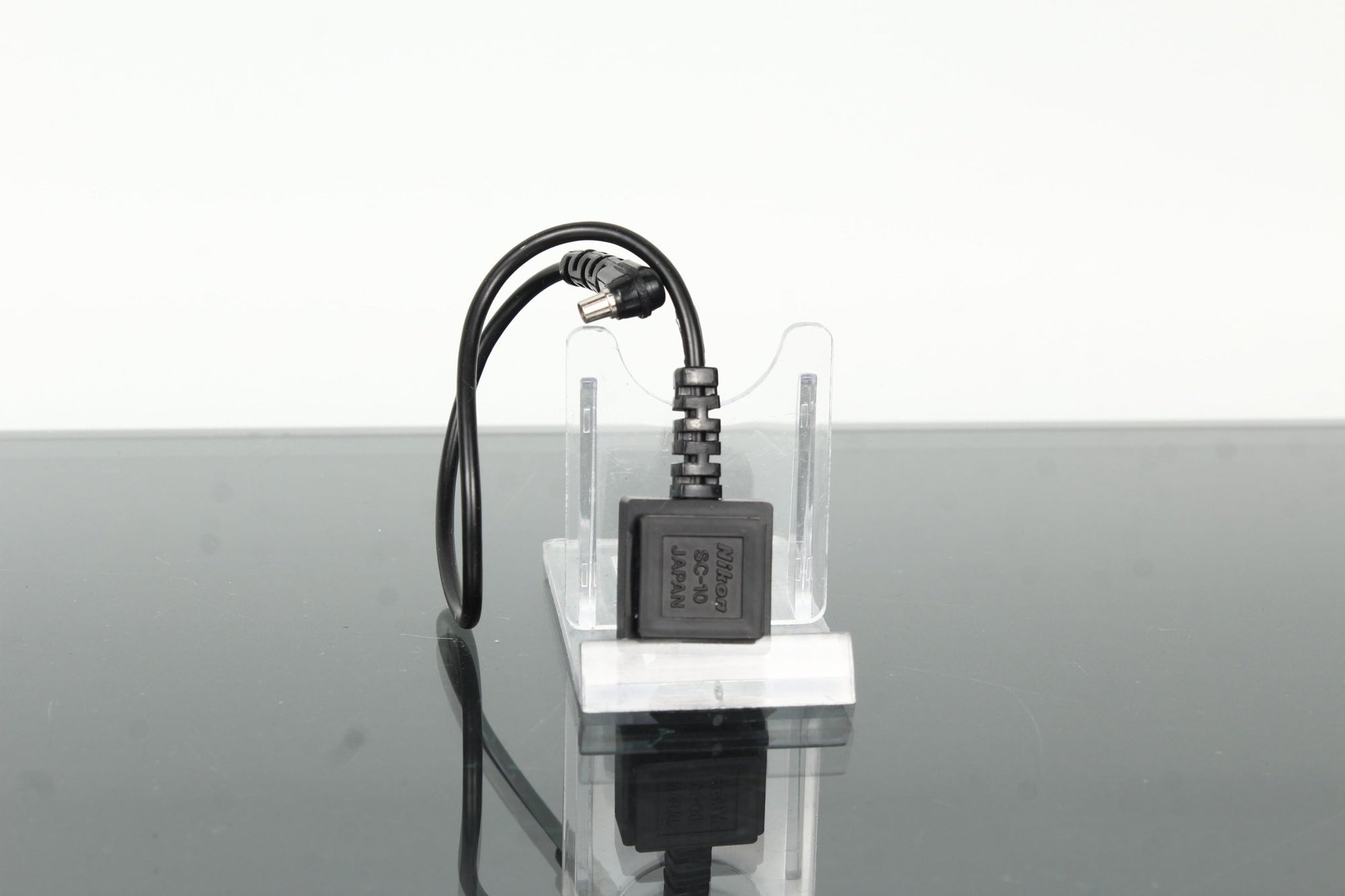 Nikon F2 Ready Light Adapter SC - 4 - Dutch|Thrift