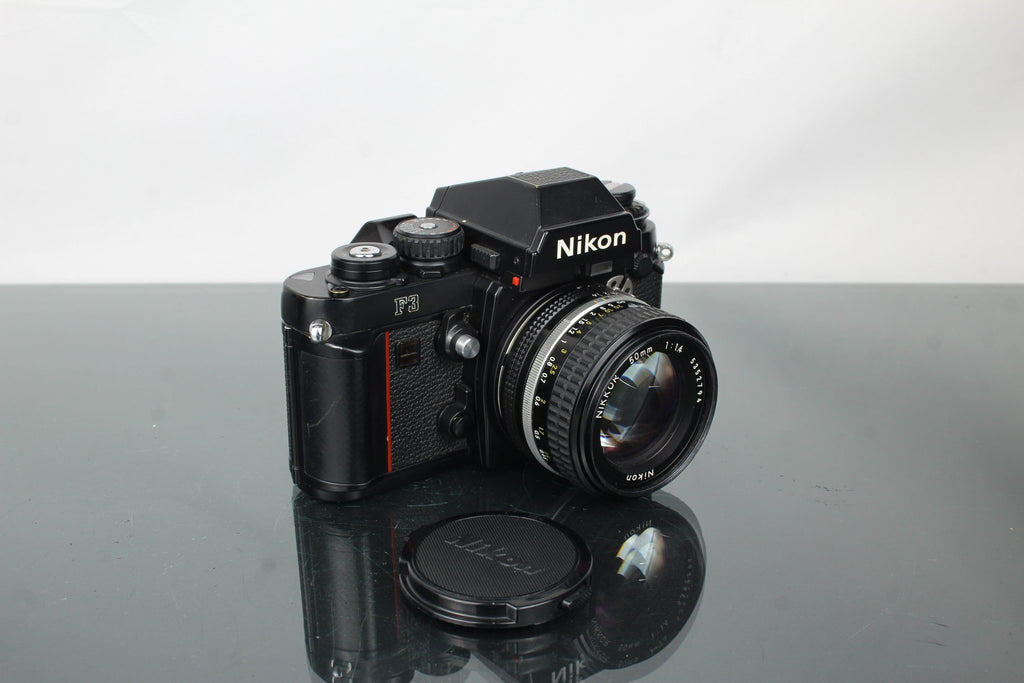 Nikon F3 + Nikkor 50mm 1:1.4 lens - Dutch|Thrift