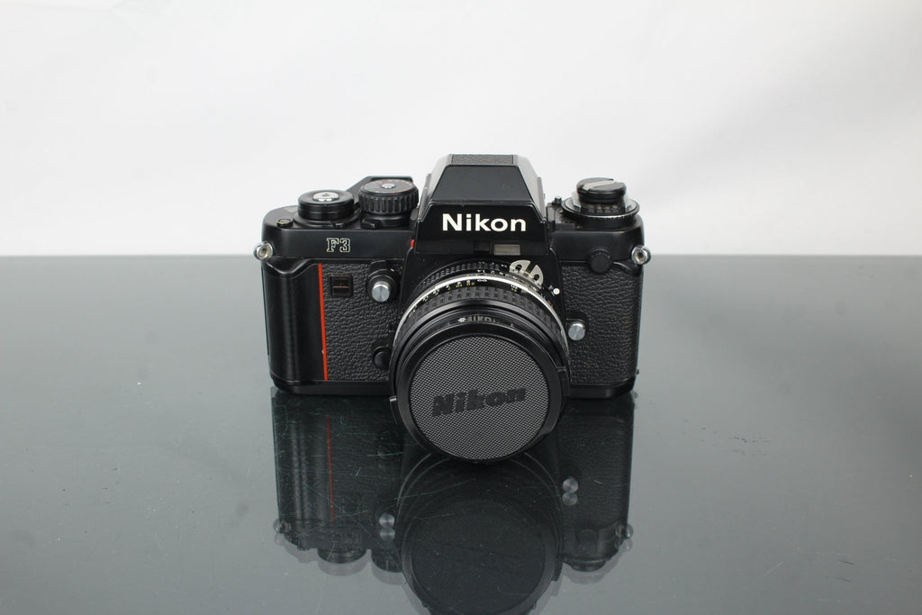 Nikon F3 + Nikkor 50mm 1:1.4 lens - Dutch|Thrift