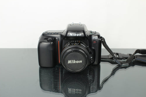 Nikon F50 + 50mm 1.8 Nikon AF lens - Dutch|Thrift