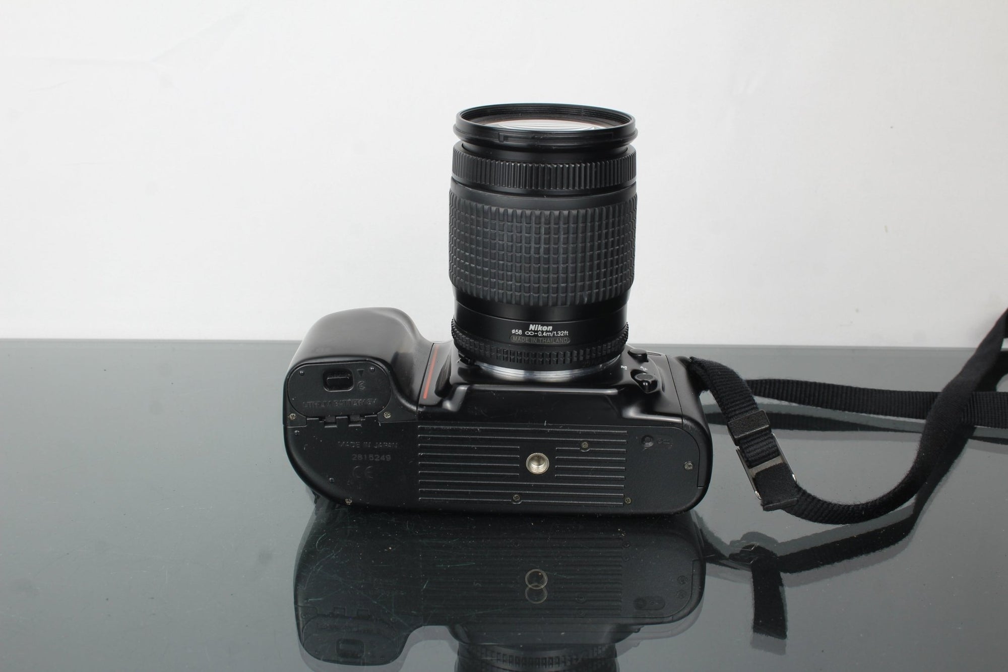 Nikon F50 + Nikkor 28 - 80mm 1:3.5 - 5.6 D lens - Dutch|Thrift